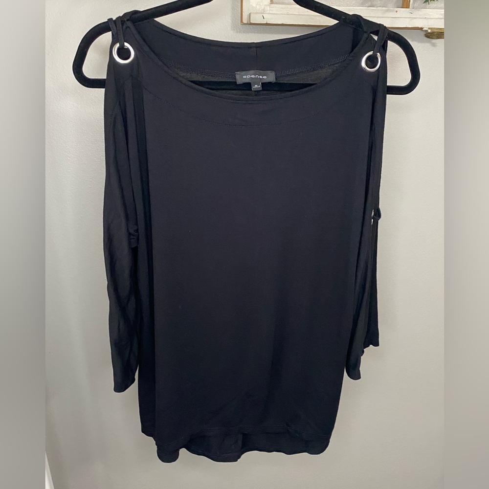 Black Cold Shoulder Top Spence size medium